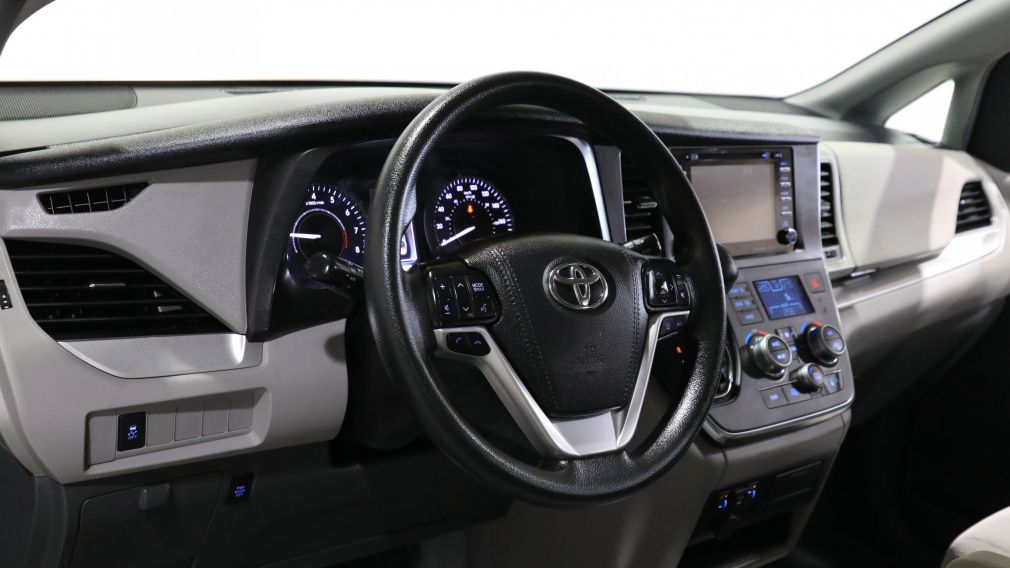 2019 Toyota Sienna LE AUTO AC GR ELEC MAGS 8 PASS CAM DE RECULE #9
