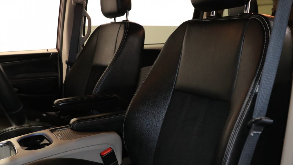 2018 Dodge GR Caravan SXT Premium Plus AUTO AC GR ELEC MAGS 7 PASS #10