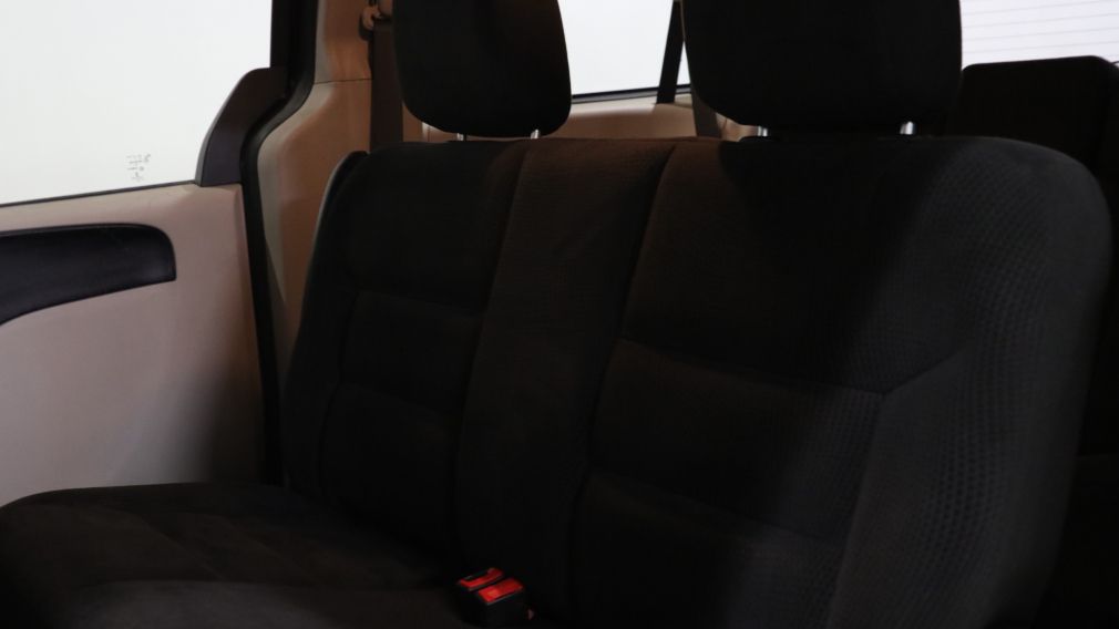 2016 Dodge GR Caravan Canada Value Package AUTO AC GR ELEC 7 PASS #18
