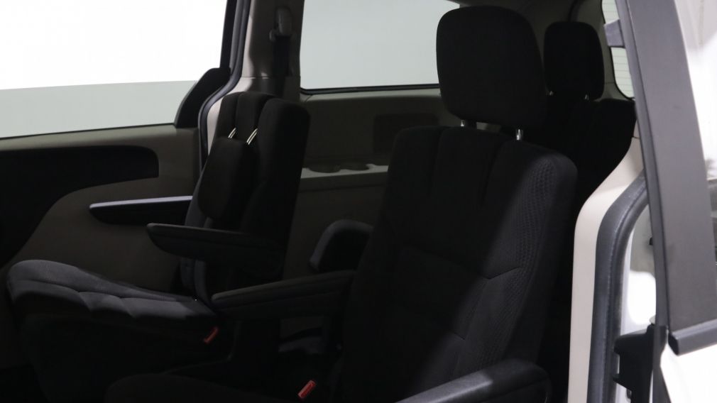 2014 Dodge GR Caravan SXT A/C GR ELECT BLUETOOTH STOW’N GO #15