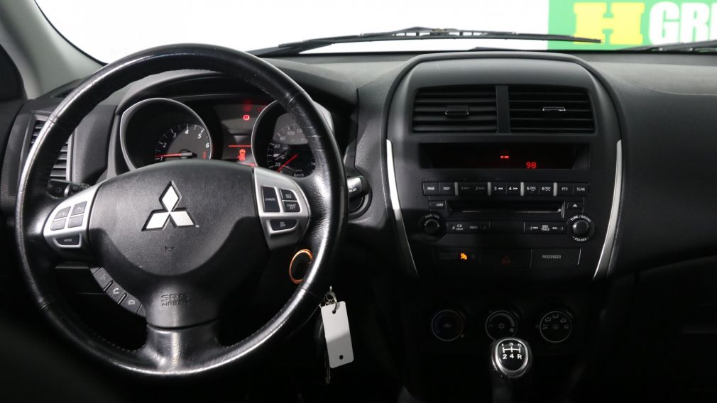 2012 Mitsubishi RVR SE #13