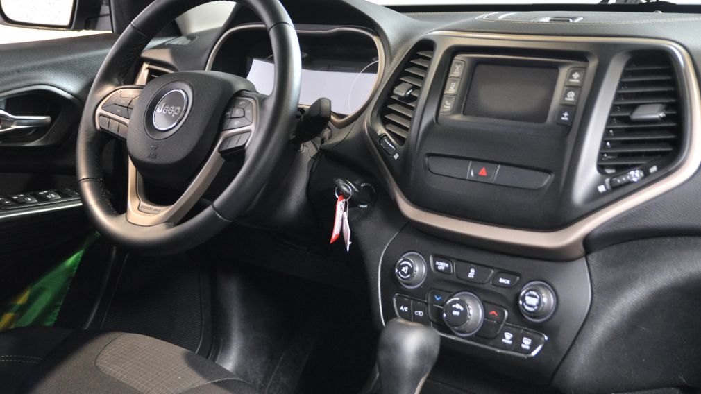 2015 Jeep Cherokee North 4X4 Bluetooth A/C Cruise USB/MP3 #30