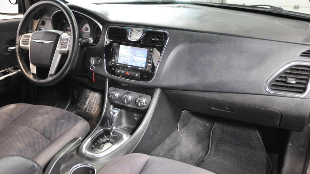 2012 Chrysler 200 Touring Convertible Bluetooth A/C Cruise MP3 #16