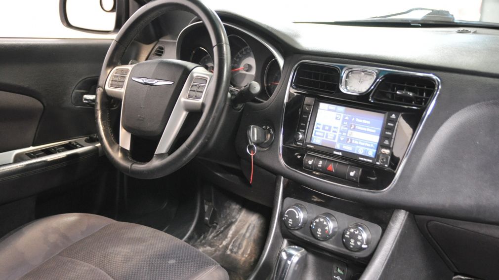 2012 Chrysler 200 Touring Convertible Bluetooth A/C Cruise MP3 #17