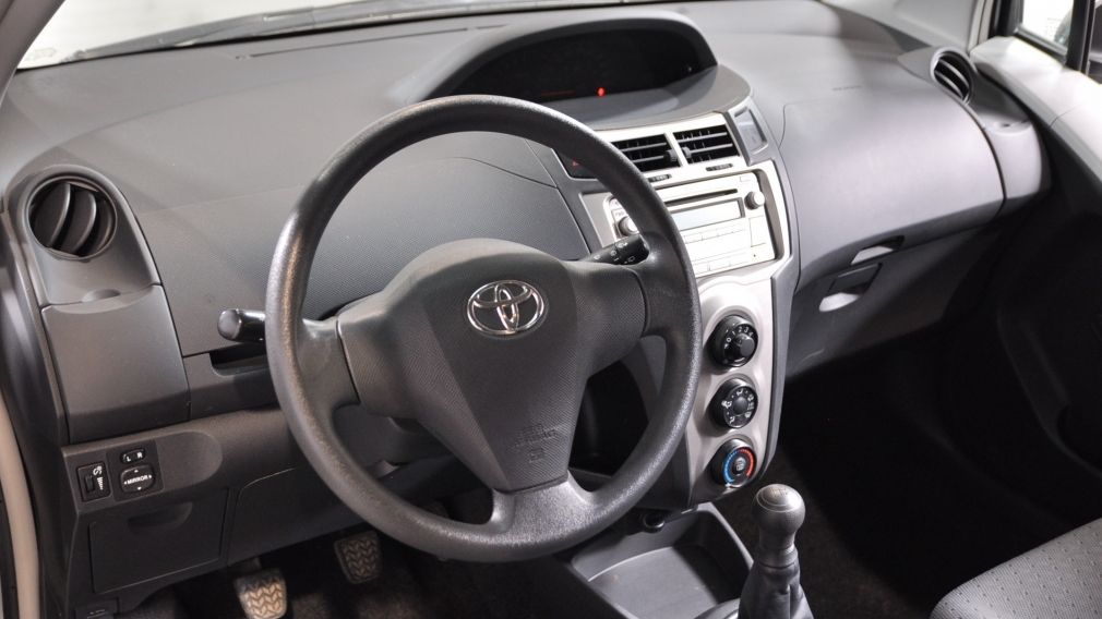 2010 Toyota Yaris CE Hatchback BAS-KMS Fiable AUX/MP3 #2