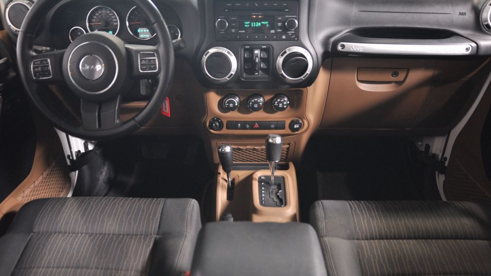 2011 Jeep Wrangler Unlimited Sahara 4X4 Auto Bluetooth 2-Toits MP3/AUX #2