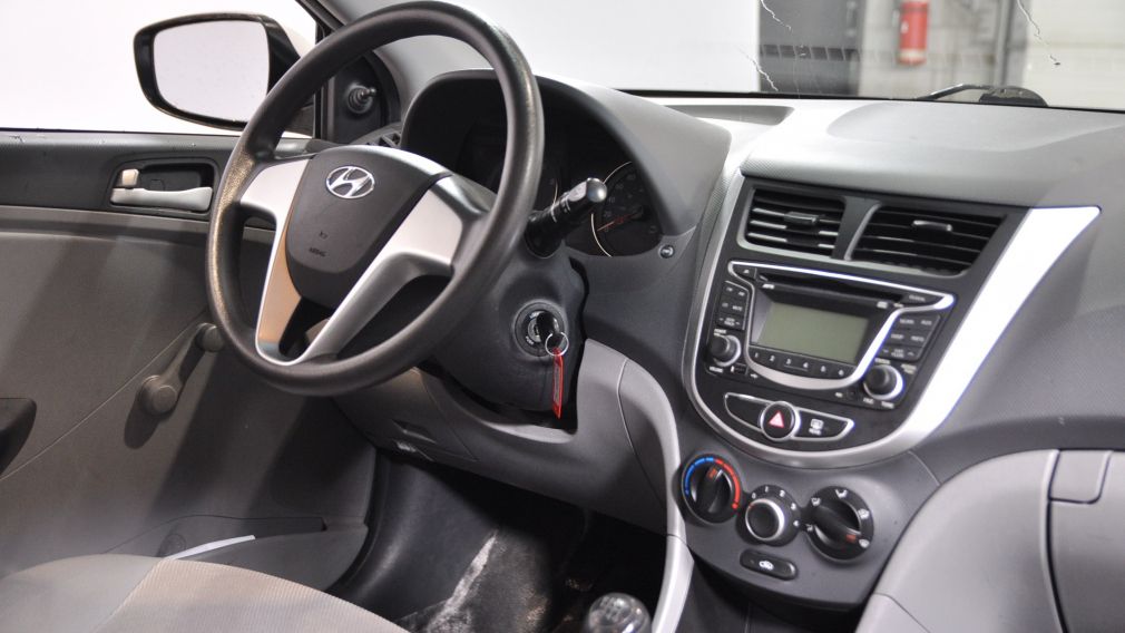 2013 Hyundai Accent L MP3/USB/AUX Fiable et ECONOMIQUE #25