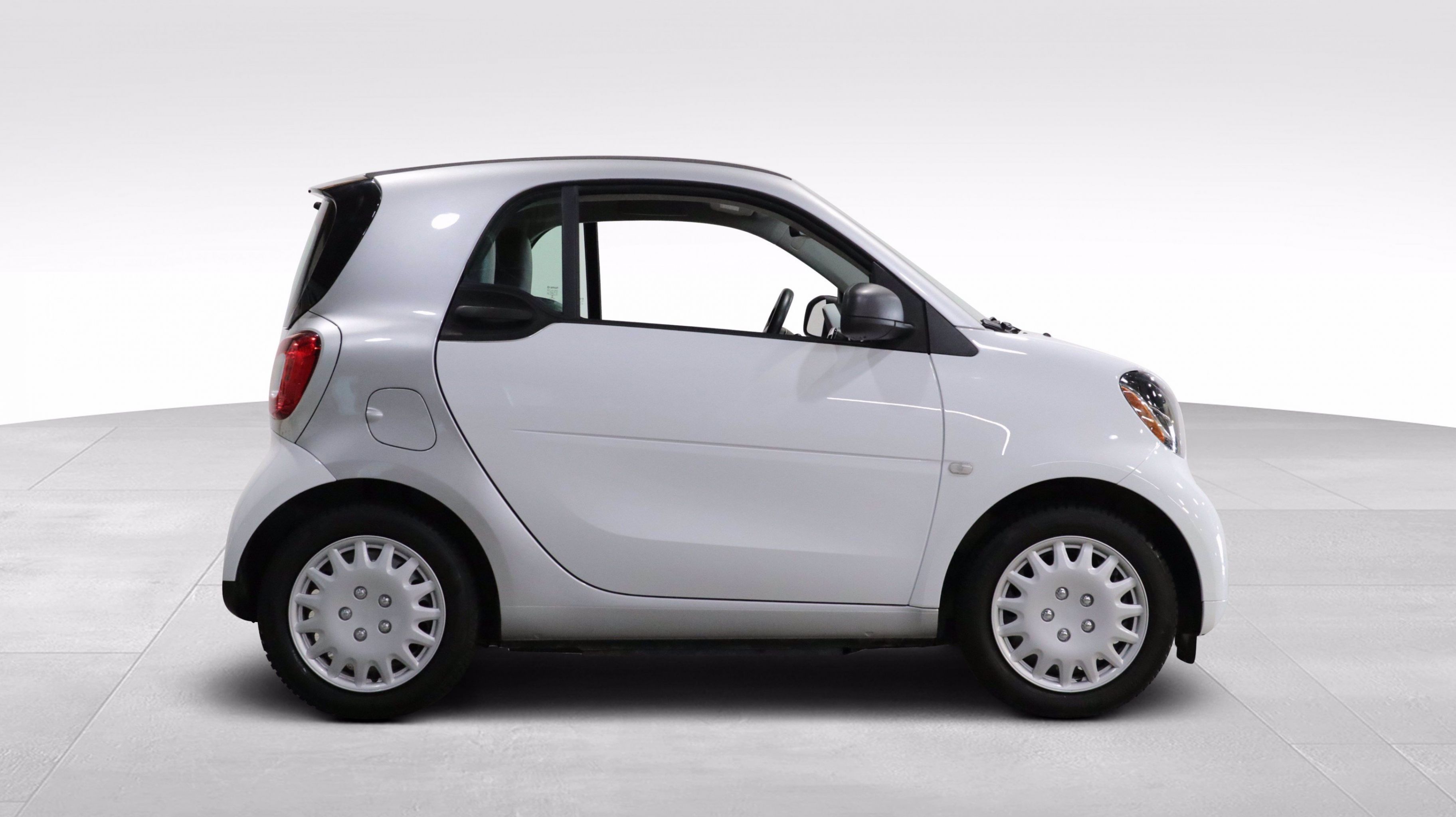 Smart Fortwo 2018 passion AUTO AC GR ELECT BLUETOOTH usagée et d