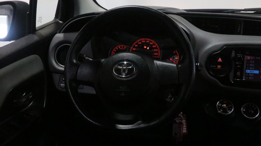 2015 Toyota Yaris SE #12