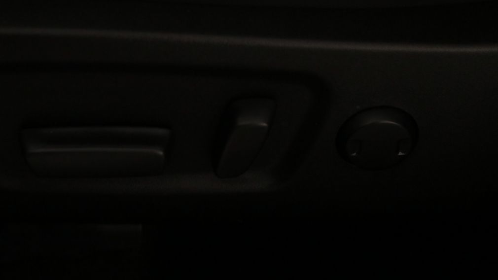 2016 Toyota Highlander XLE DVD AWD 8 PASSAGERS A/C CUIR TOIT NAV MAGS #12