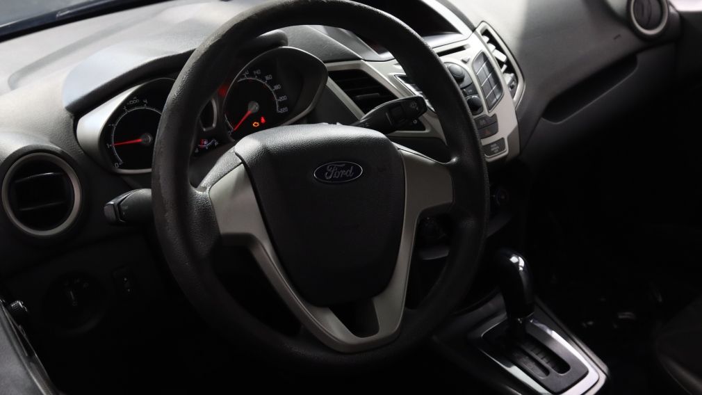 2013 Ford Fiesta SE A/C GR ELECT #9