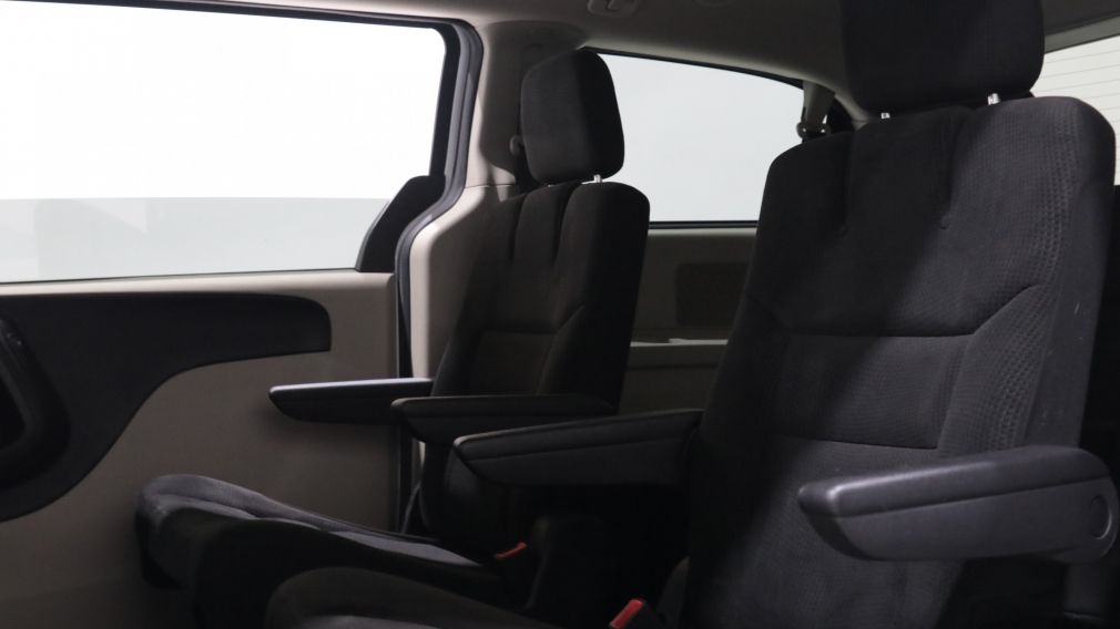 2016 Dodge GR Caravan SXT  STOW’N GO AUTO A/C GR ELECT DVD MAGS CAMERA B #18