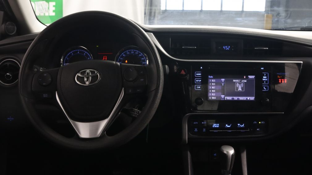 2018 Toyota Corolla LE #13