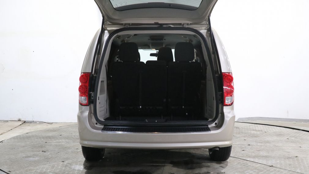 2015 Dodge GR Caravan Canada Value Package AUTO AC GR ELEC 7 PASS #22