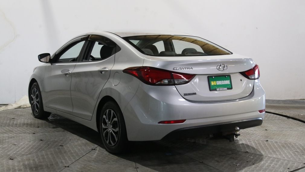 2016 Hyundai Elantra L #19