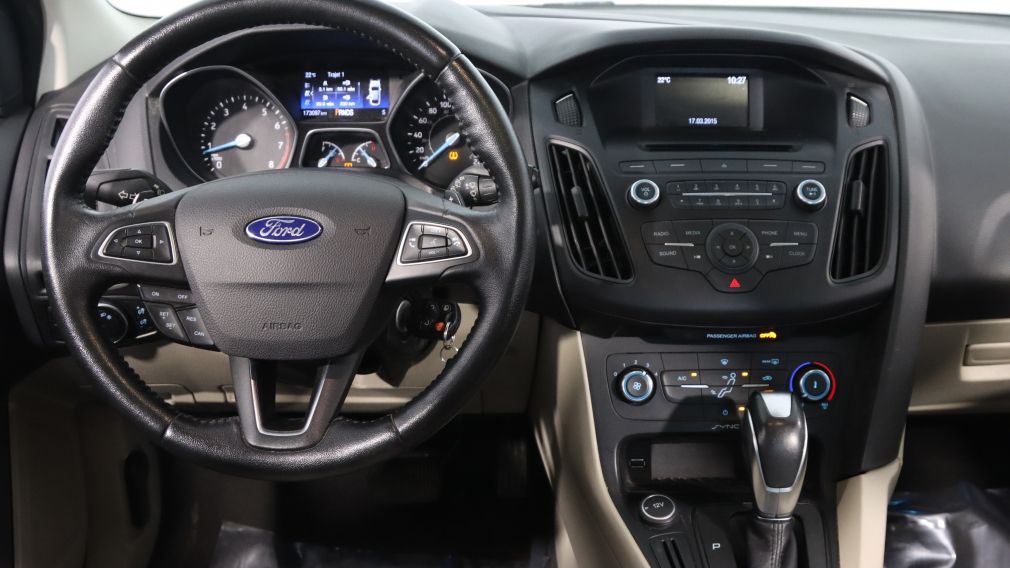 2015 Ford Focus SE #14