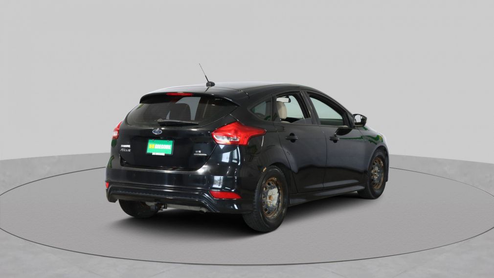 2015 Ford Focus SE #7