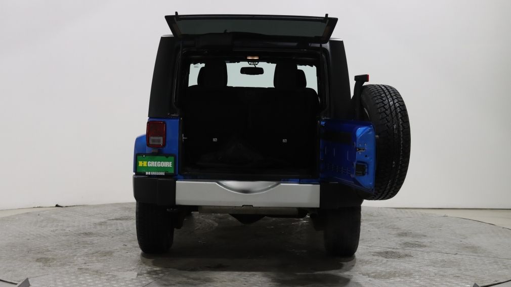 2015 Jeep Wrangler Sahara AWD AUTO A/C GR ELECT MAGS TOIT BLUETOOTH #20