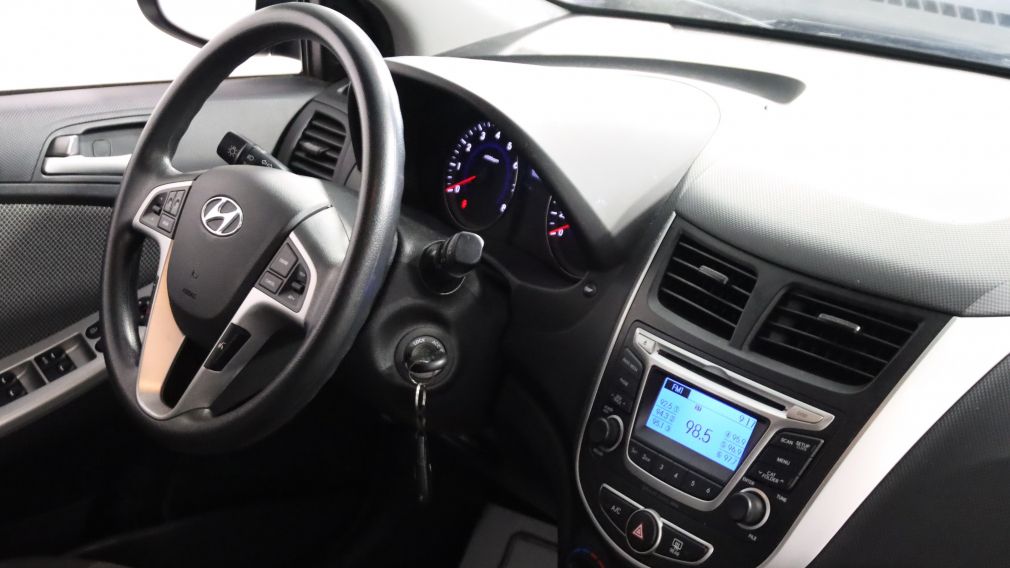 2014 Hyundai Accent GL #22