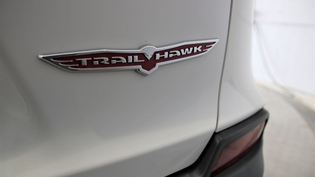 2019 Jeep Cherokee Jeep Cherokee Trailhawk Elite 4x4 #19