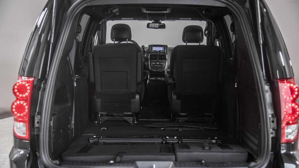 2019 Dodge GR Caravan SXT Premium Plus #13