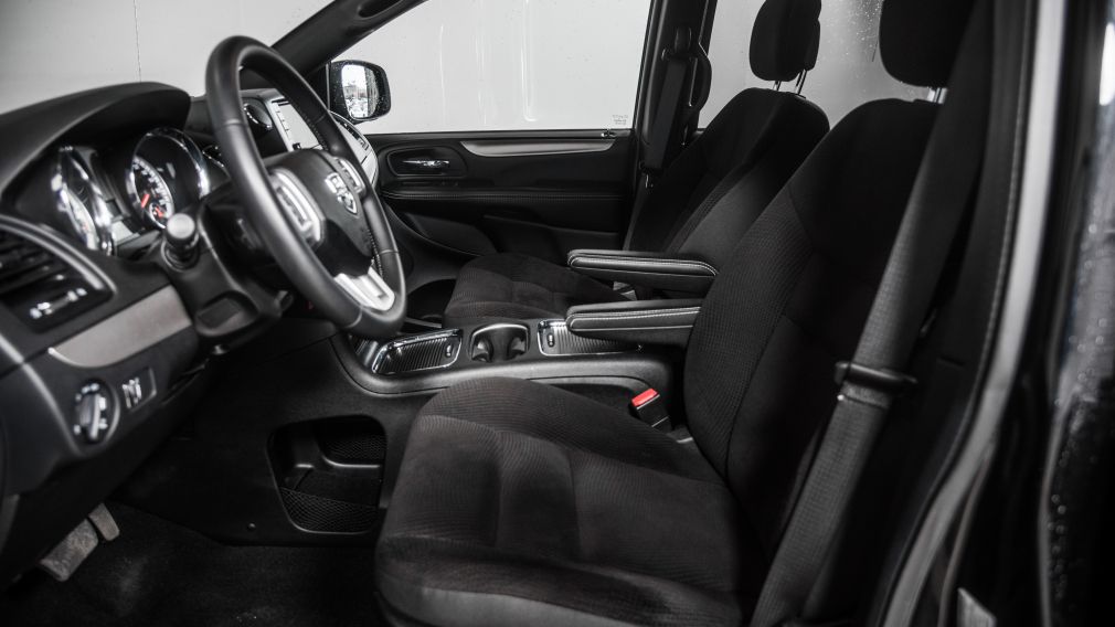 2019 Dodge GR Caravan SXT Premium Plus #15