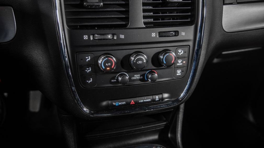 2019 Dodge GR Caravan SXT Premium Plus #22