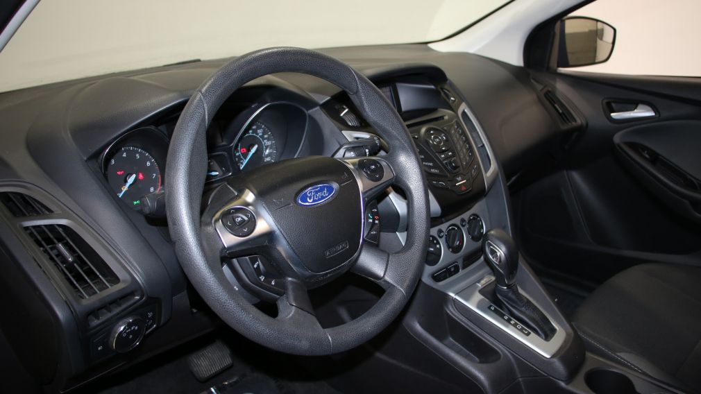 2012 Ford Focus SE #6