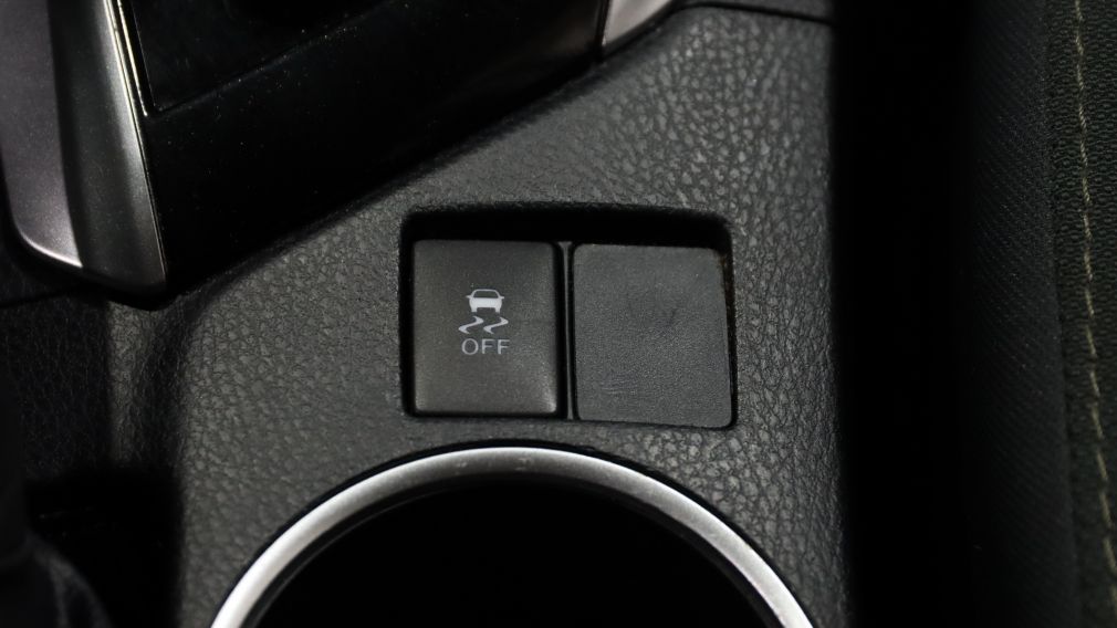 2018 Toyota Corolla LE GR ELECT Bluetooth camera #18