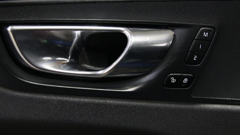 2018 Volvo XC60 R-Design T6 AWD AUTO AC GR ELEC MAGS TOIT CAM RECU #12