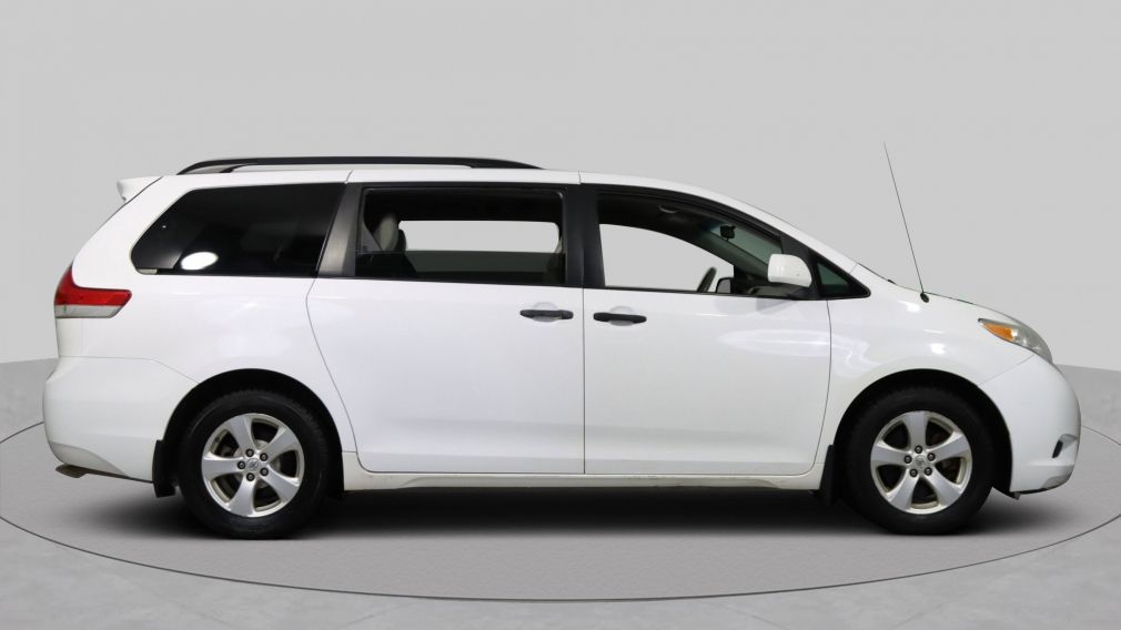 2014 Toyota Sienna 5dr 7-Pass FWD #8