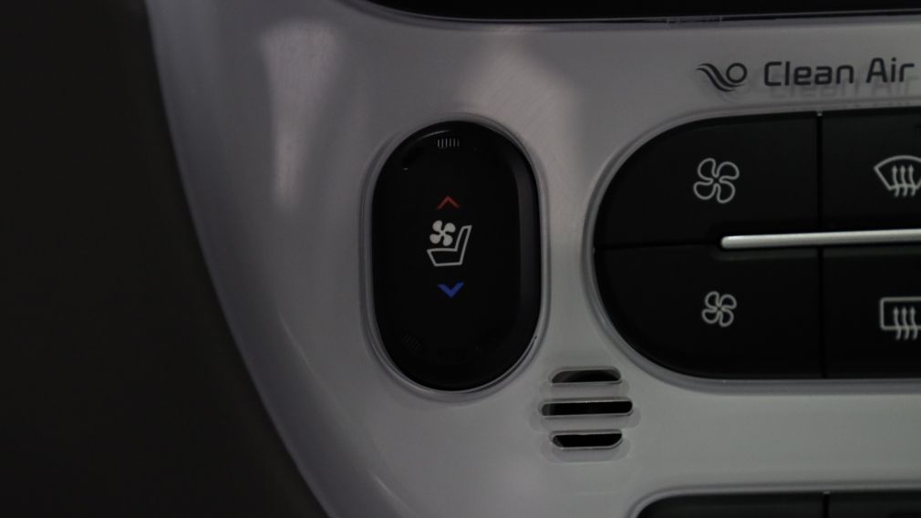 2016 Kia Soul Luxury AUTO A/C GR ELECT MAGS CUIR TOIT NAVIGATION #18