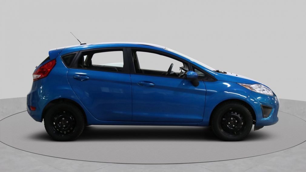 2013 Ford Fiesta SE #8