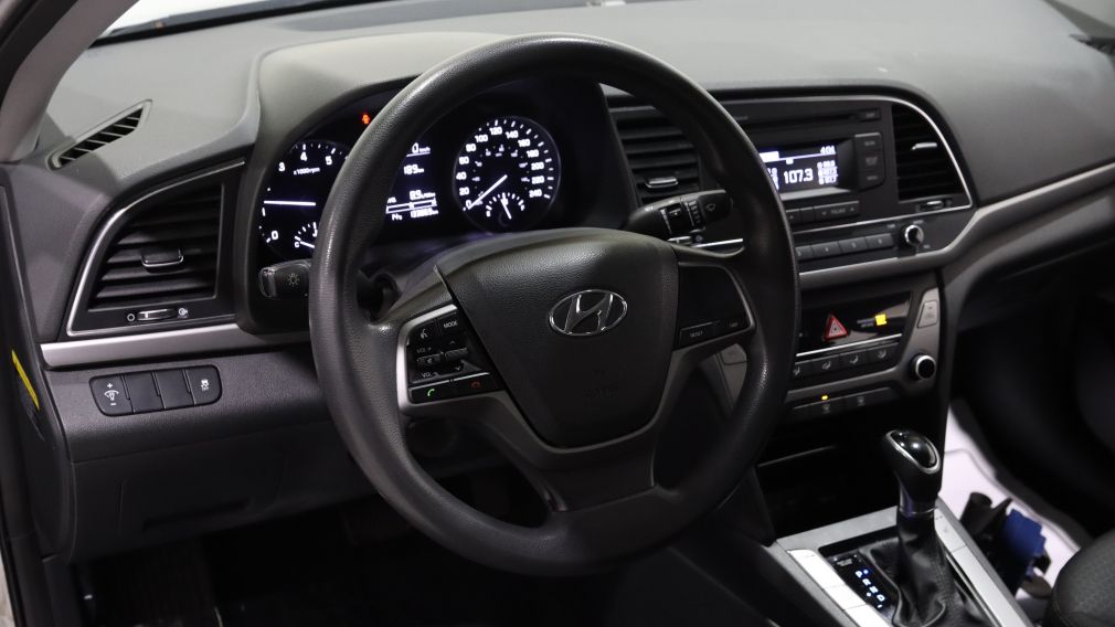 2017 Hyundai Elantra LE #9