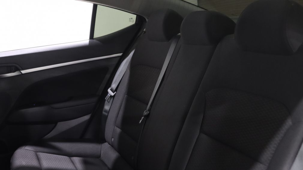 2020 Hyundai Elantra Preferred w/Sun & Safety Package AUTO A/C GR ELECT #26