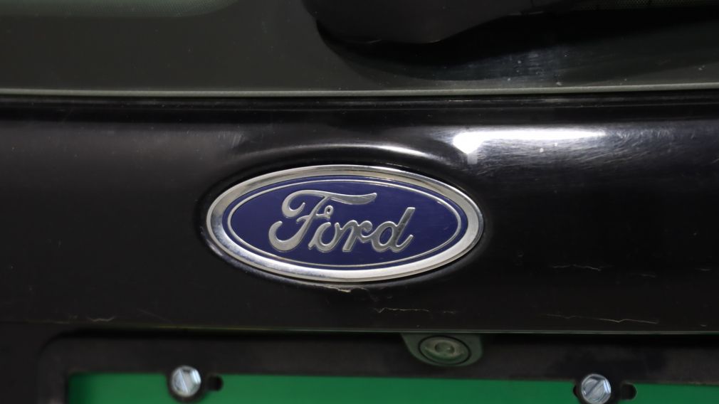 2017 Ford Focus SEL #9