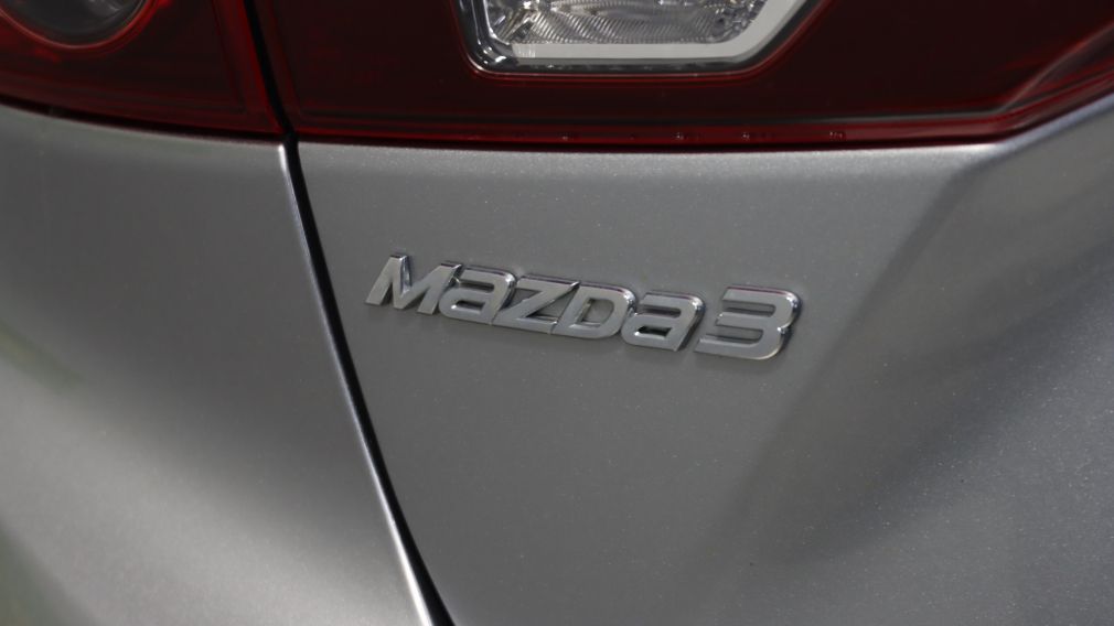 2016 Mazda 3 GX #10