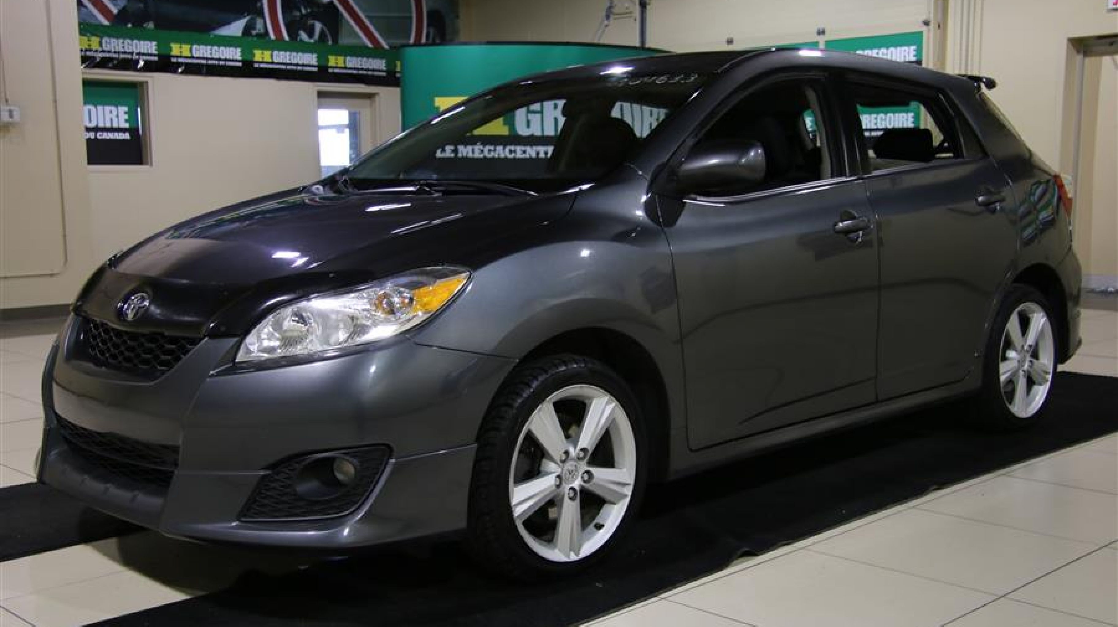 Toyota Matrix 2010 XR usagée et d’occasion à vendre chez HGregoire