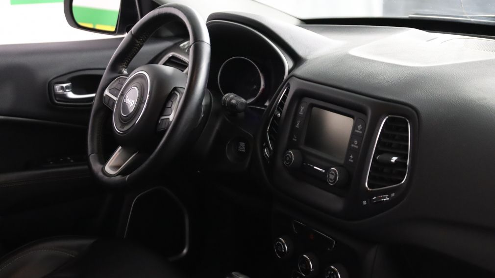 2018 Jeep Compass North #26