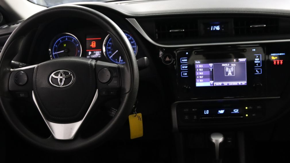 2019 Toyota Corolla LE #18