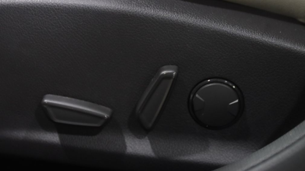 2016 Ford Focus Titanium AUTO A/C GR ELECT MAGS CUIR TOIT CAMERA B #12