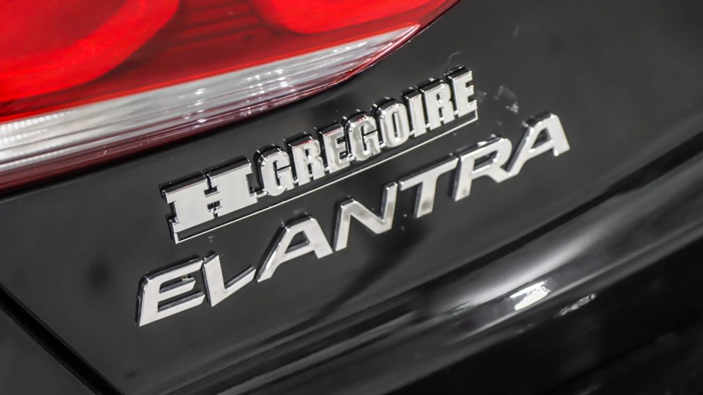 2017 Hyundai Elantra GL #16
