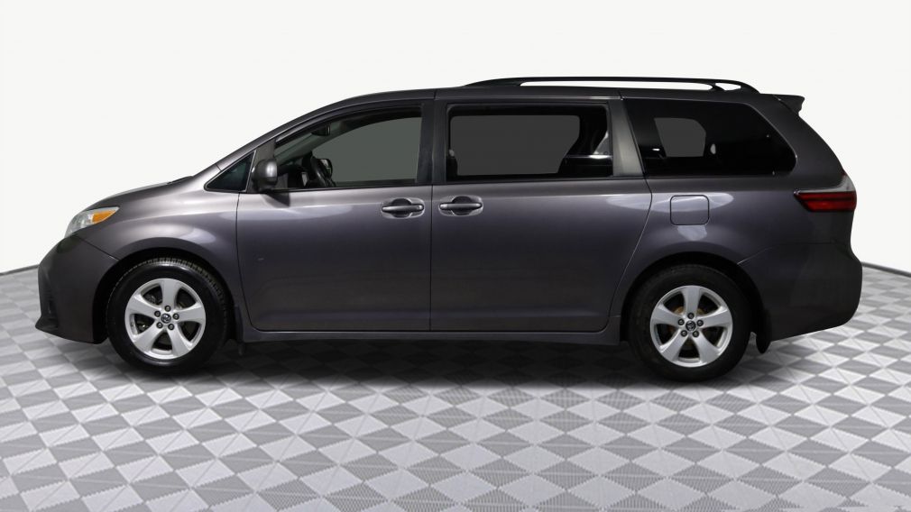 2019 Toyota Sienna LE #4