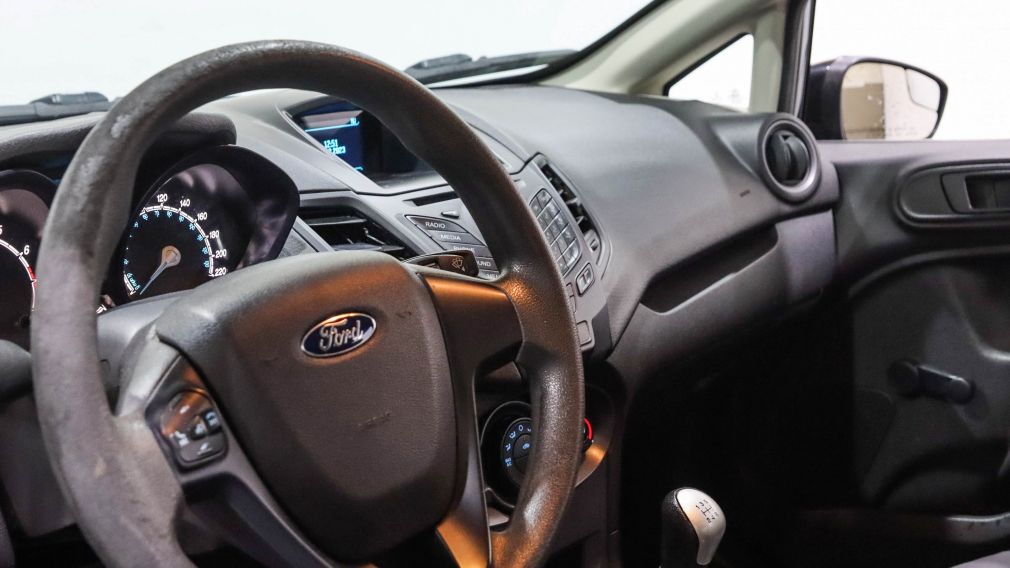 2015 Ford Fiesta S #9