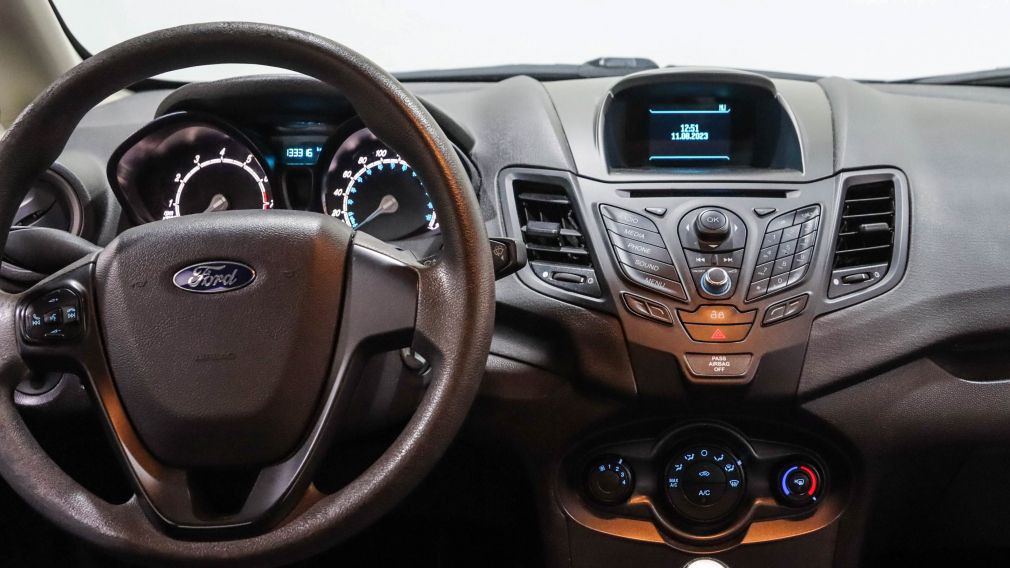 2015 Ford Fiesta S #10