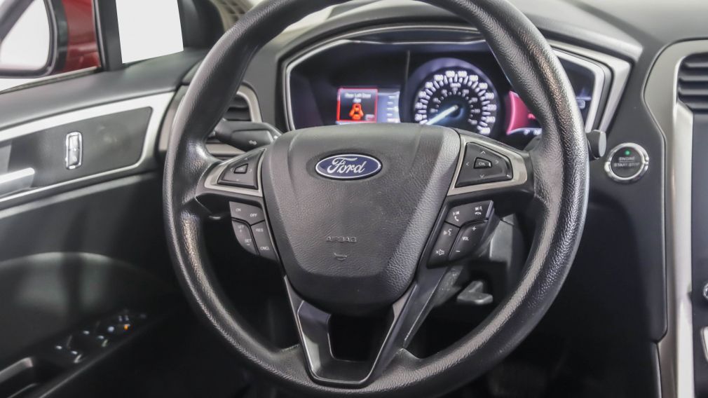 2017 Ford Fusion SE #15
