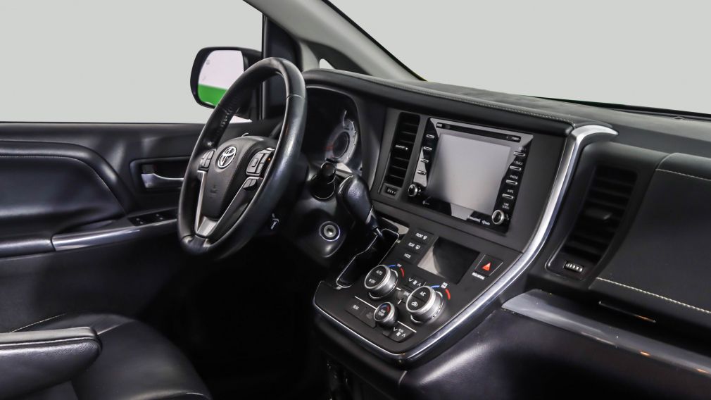 2019 Toyota Sienna SE AUTO A/C CUIR NAV GR ELECT MAGS CAM RECUL #11