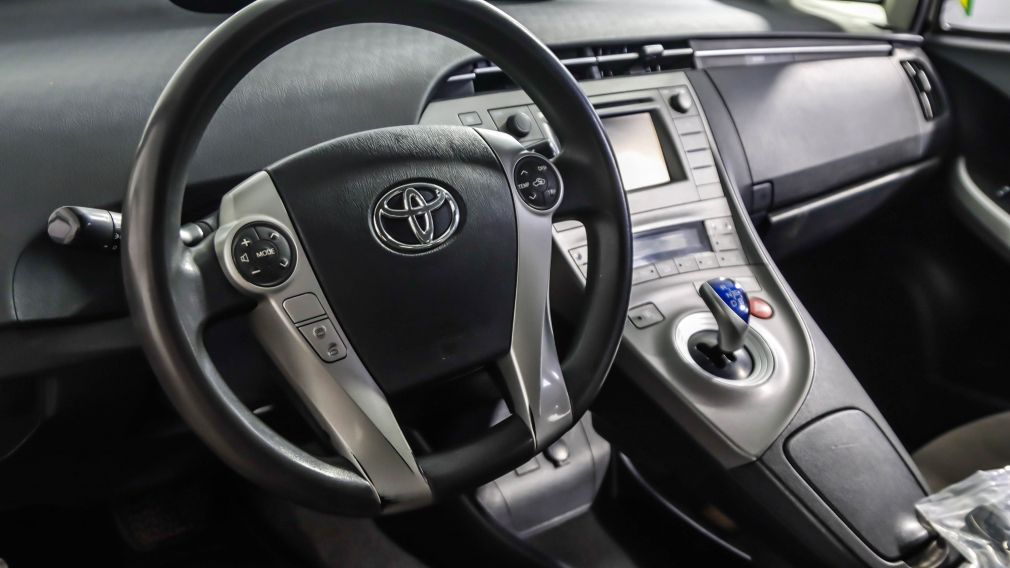 2015 Toyota Prius 5dr HB #16