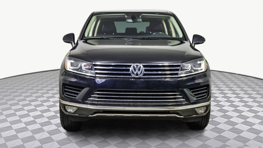 2016 Volkswagen Touareg Highline #2