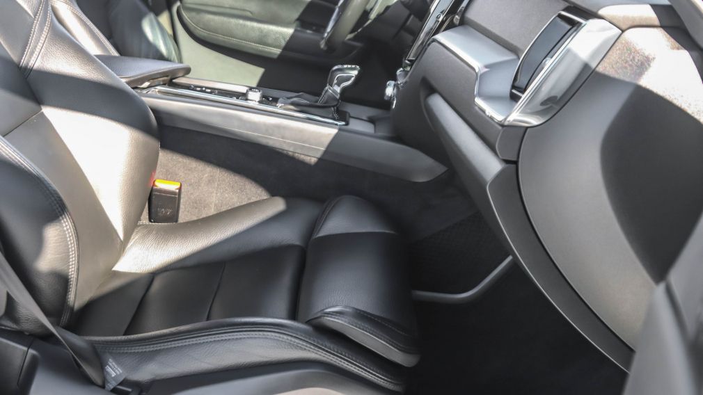 2020 Volvo XC60 R-DESIGN AUTONAC CUIR TOIT NAV GR ELECT MAGS #24